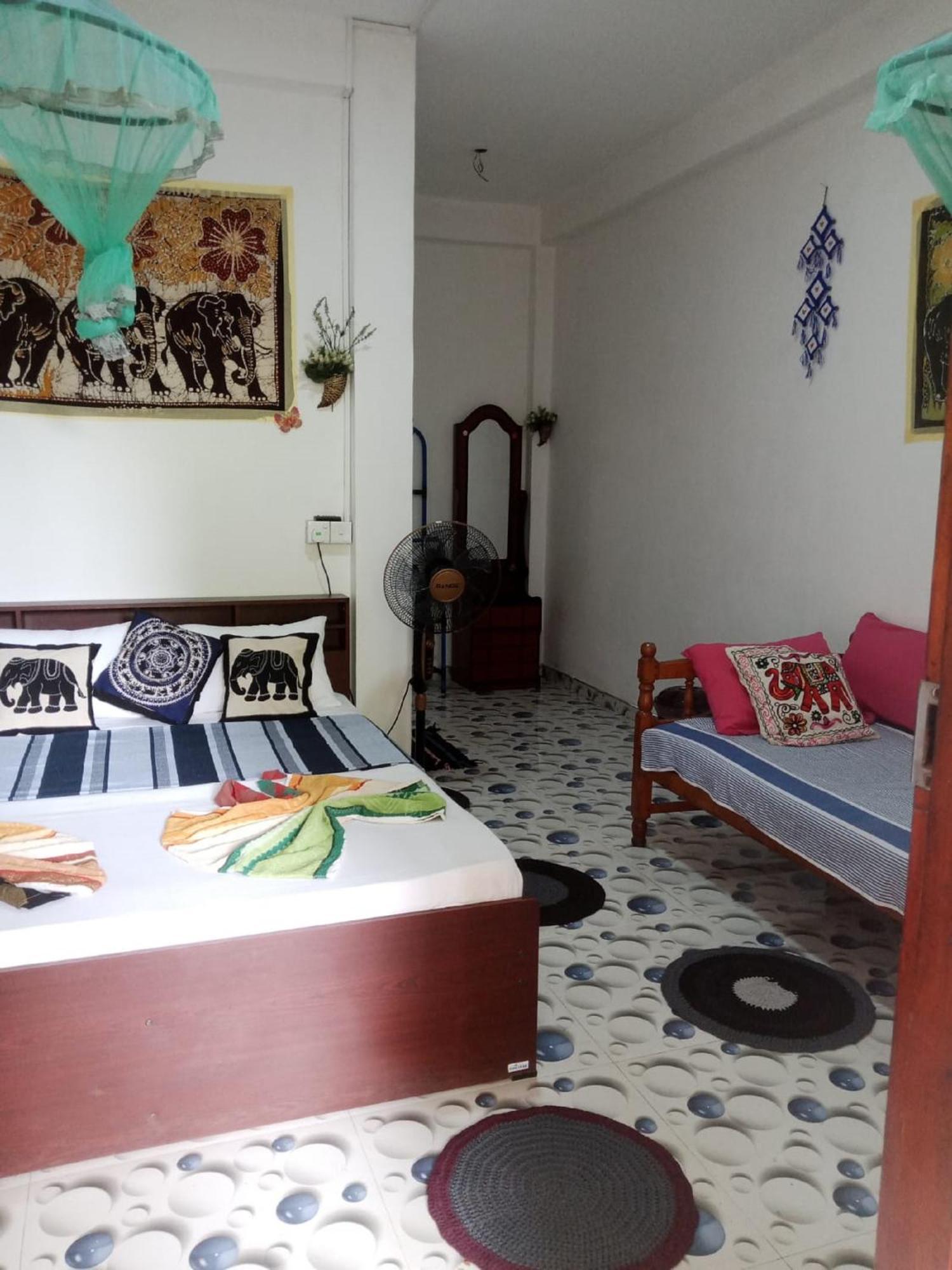 Nelum Home Stay Sigirîya Extérieur photo